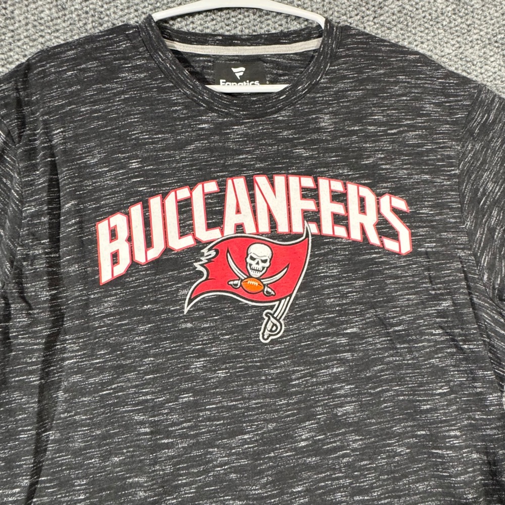 Fanatics Tampa Bay Buccaneers Tom Brady 12 T-Shirt Mens Medium Heather Charcoal